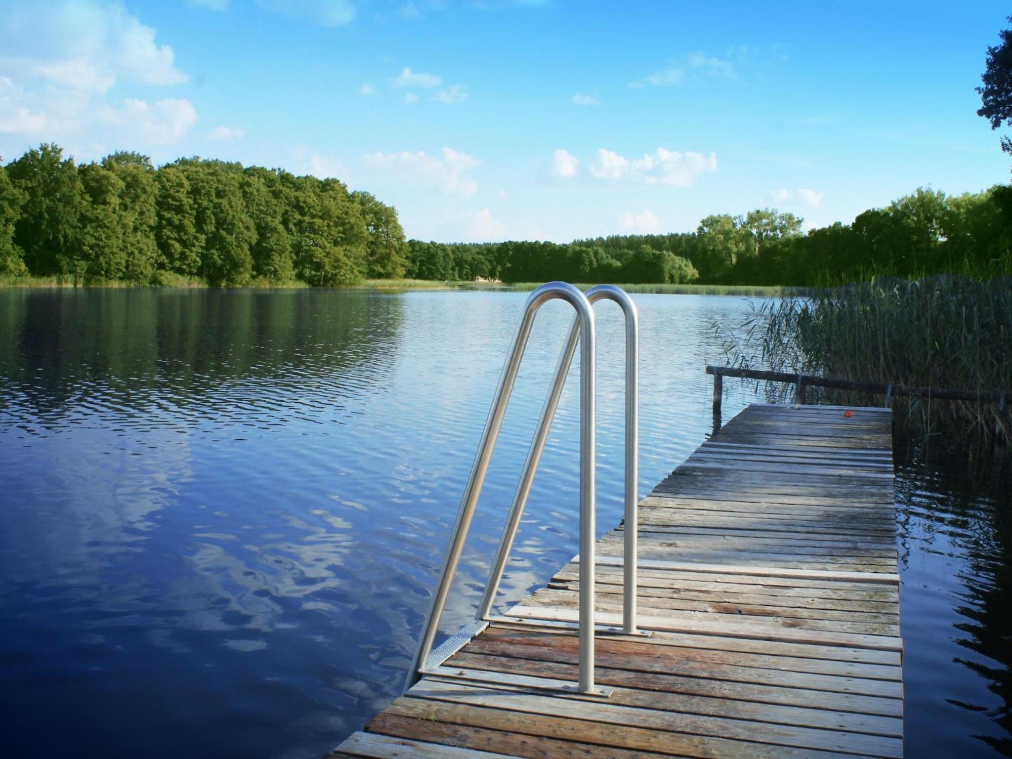 Holiday Resort Van Der Valk, Linstow Dobbin-Linstow Екстериор снимка